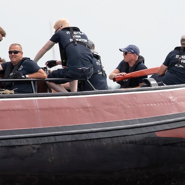 Ouverture eindigt in deceptie | It Skûtsje fan Drachten
