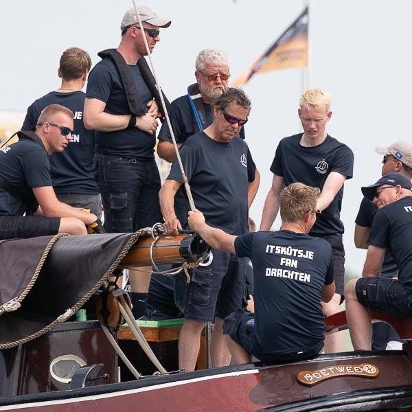 It Skûtsje fan Drachten 7e bij de Veenhoop | It Skûtsje fan Drachten