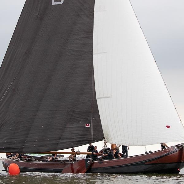 Te gretige start kost Jeroen Pietersma mooie klassering bij Lemmer | It Skûtsje fan Drachten