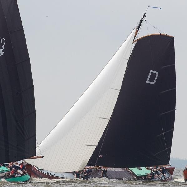 Tiende race dit kampioenschap levert Jeroen Pietersma veertien punten op | It Skûtsje fan Drachten