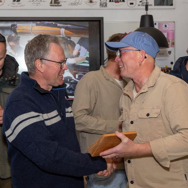 Een waardig afscheid voor Jeroen | It Skûtsje fan Drachten