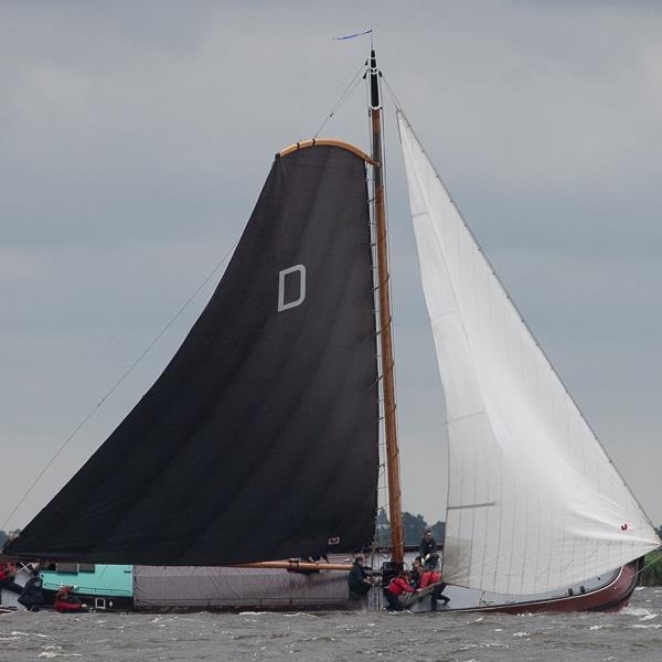 Negende plaats bij proloog SKS op de Snitsermar | It Skûtsje fan Drachten