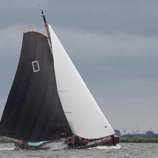 Negende plaats bij proloog SKS op de Snitsermar | It Skûtsje fan Drachten