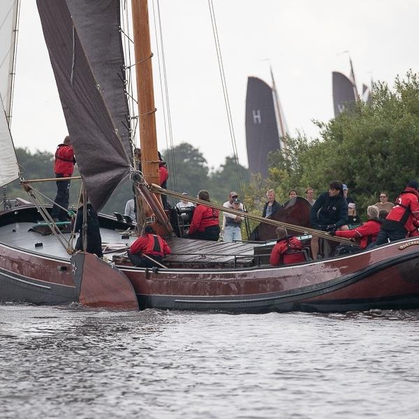 Uitdagende race voor It Skûtsje fan Drachten in Earnewoude | It Skûtsje fan Drachten