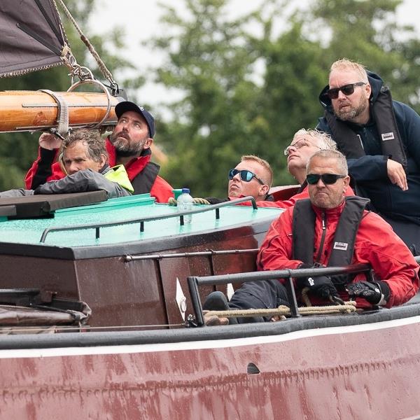 Uitdagende race voor It Skûtsje fan Drachten in Earnewoude | It Skûtsje fan Drachten