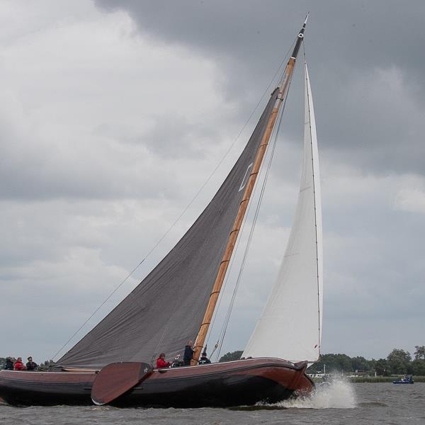 Zevende plaats voor Hattum Hoekstra bij enerverende race in Terherne | It Skûtsje fan Drachten