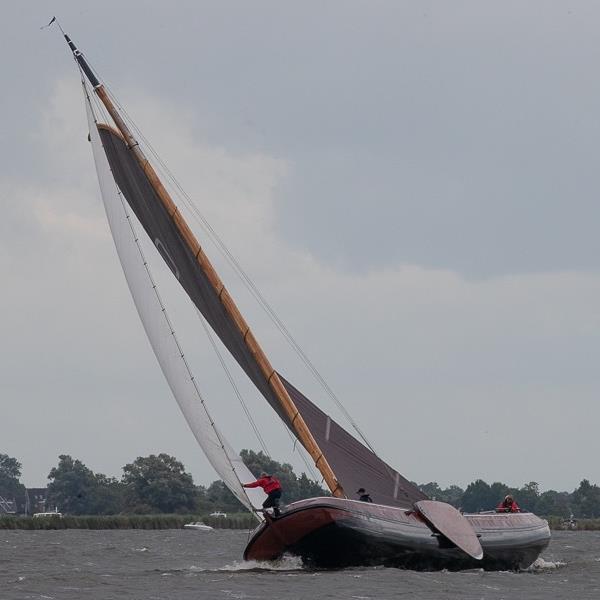Zevende plaats voor Hattum Hoekstra bij enerverende race in Terherne | It Skûtsje fan Drachten