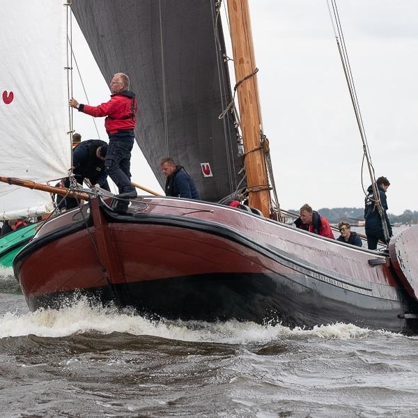 Zevende plaats voor Hattum Hoekstra bij enerverende race in Terherne | It Skûtsje fan Drachten