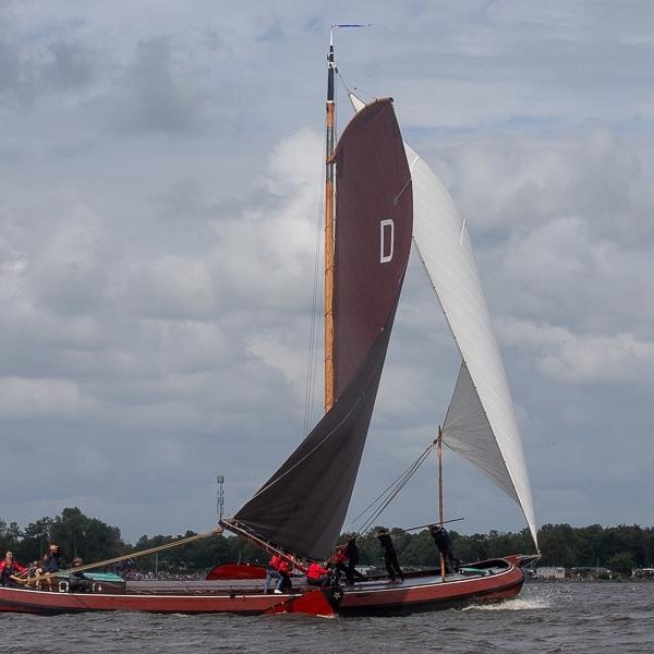 Zevende plaats voor Hattum Hoekstra bij enerverende race in Terherne | It Skûtsje fan Drachten