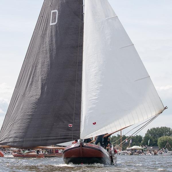 Mooie middenmoot klassering bij Langweer | It Skûtsje fan Drachten