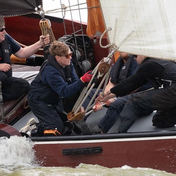 It Skûtsje fan Drachten tiende in Lemster Baai | It Skûtsje fan Drachten