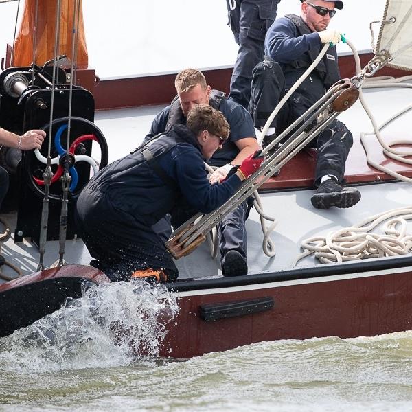 It Skûtsje fan Drachten tiende in Lemster Baai | It Skûtsje fan Drachten
