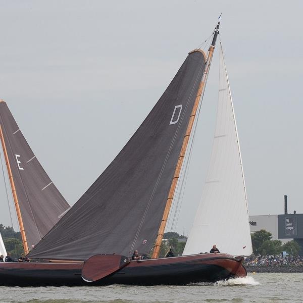 Mooie vijfde plaats in eerste wedstrijd bij Lemmer | It Skûtsje fan Drachten