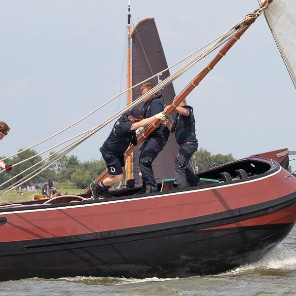 Mooie vijfde plaats in eerste wedstrijd bij Lemmer | It Skûtsje fan Drachten