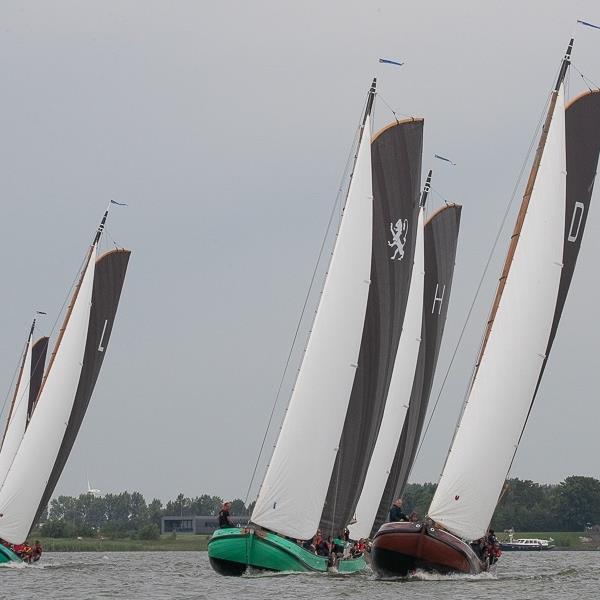 Mooie vijfde plaats in eerste wedstrijd bij Lemmer | It Skûtsje fan Drachten