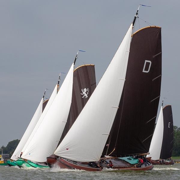 Mooie vijfde plaats in eerste wedstrijd bij Lemmer | It Skûtsje fan Drachten