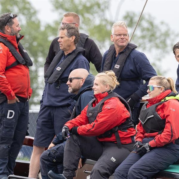 Wat een mooie start in Grou! | It Skûtsje fan Drachten