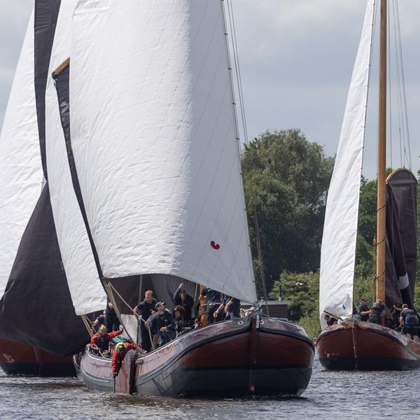Een lastige wedstrijddag op De Feanhoop | It Skûtsje fan Drachten