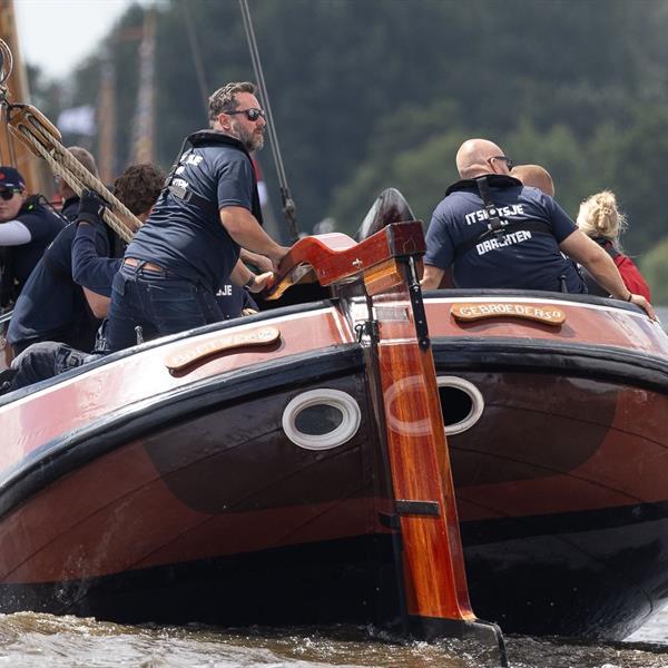 Een lastige wedstrijddag op De Feanhoop | It Skûtsje fan Drachten