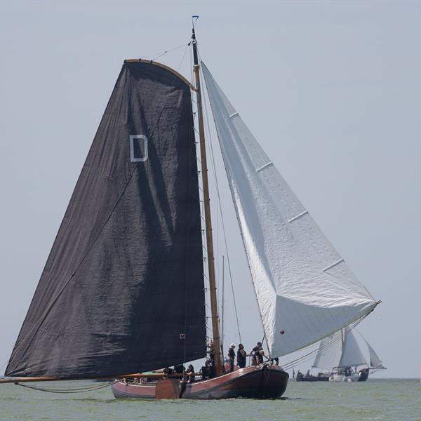 Een lastige middag op het IJselmeer bij Stavoren | It Skûtsje fan Drachten