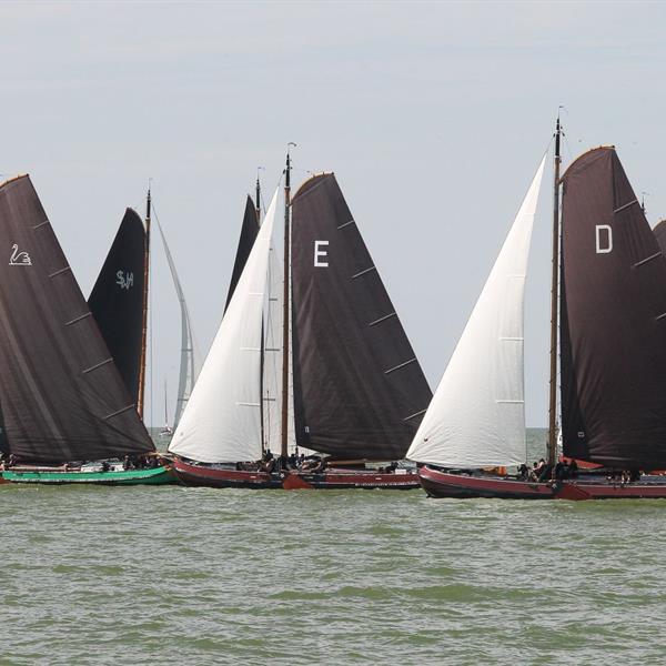 Een lastige middag op het IJselmeer bij Stavoren | It Skûtsje fan Drachten