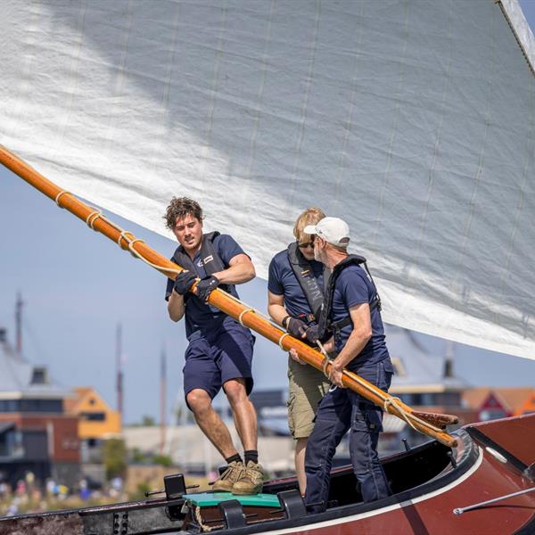 Een lastige middag op het IJselmeer bij Stavoren | It Skûtsje fan Drachten