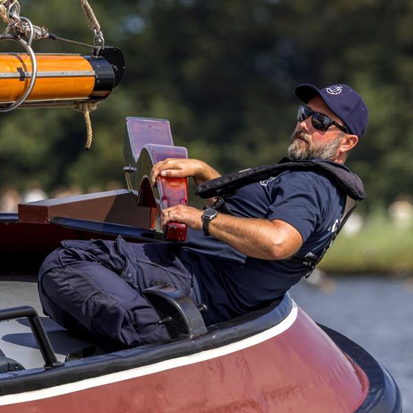 Mooie wedstrijd op de Hegemer Mar | It Skûtsje fan Drachten