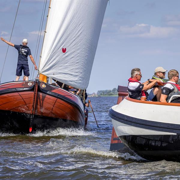 Een sterke opmars op De Fluessen | It Skûtsje fan Drachten