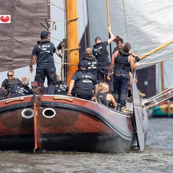 Een sterke opmars op De Fluessen | It Skûtsje fan Drachten